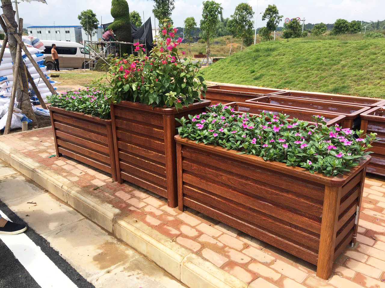 組合花箱為什么在街道景觀中深受歡迎？