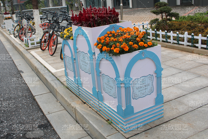 PVC花箱的優(yōu)勢有什么？