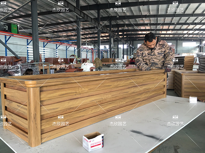 道路花箱廠家有多重要？