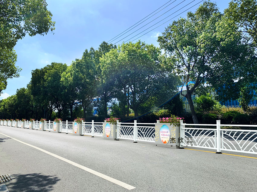 中央隔離花箱需要廠家出效果圖嗎？