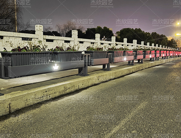 夜間發(fā)光花箱道路花箱美化花箱