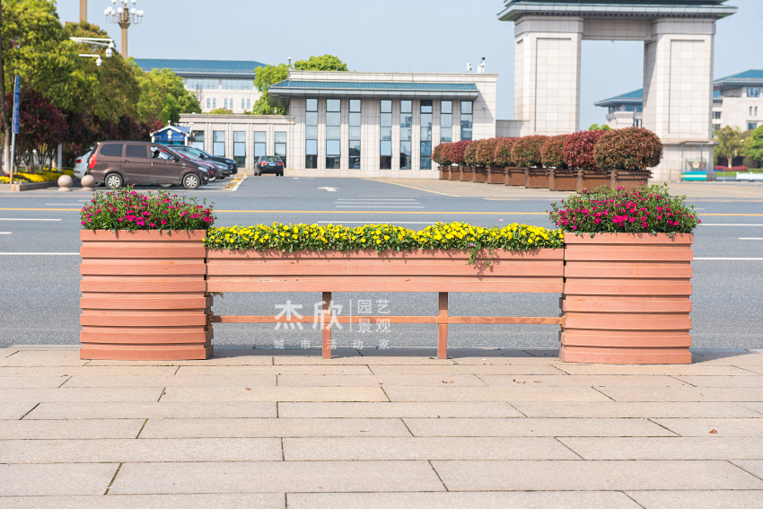 哪些材質(zhì)的花箱更推薦購買？
